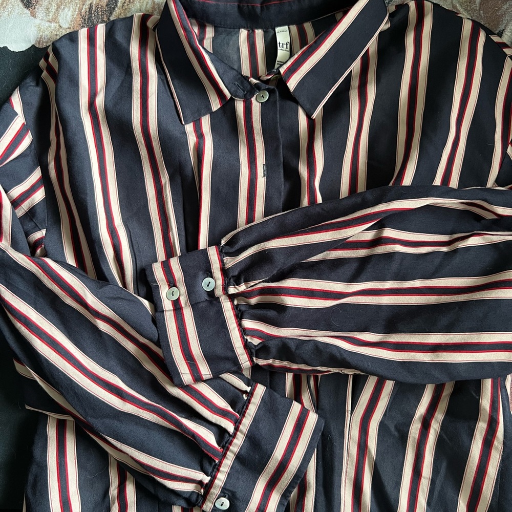Zara Stripped Crop Button Down
